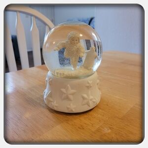Musical Snow Globe with Starry Base